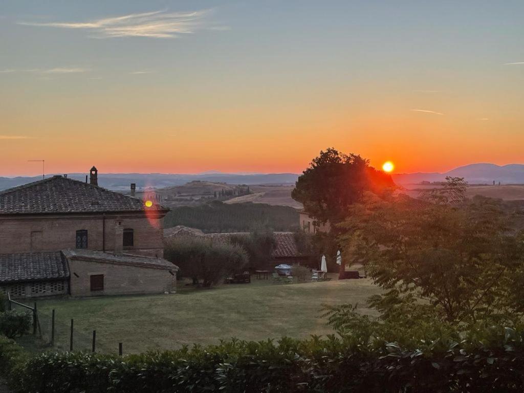 Diffuso Monte Oliveto Maggiore Chiusure